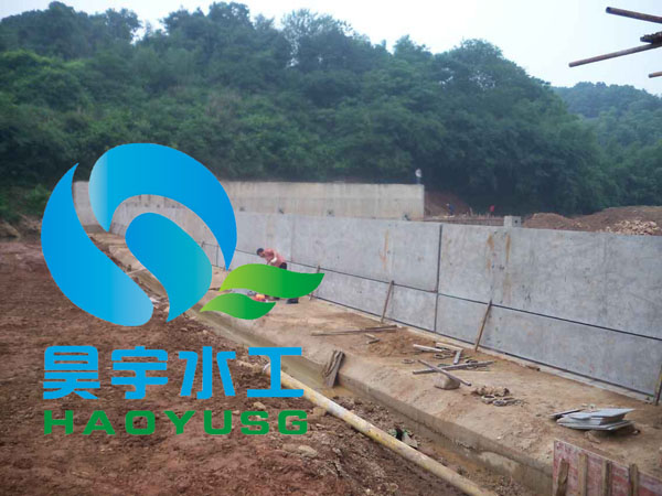 水泥自動翻板壩