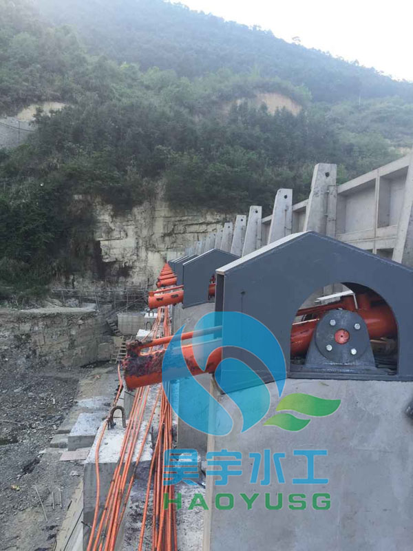 液壓翻板閘門(mén)