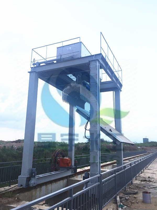 抓斗清污機(jī)